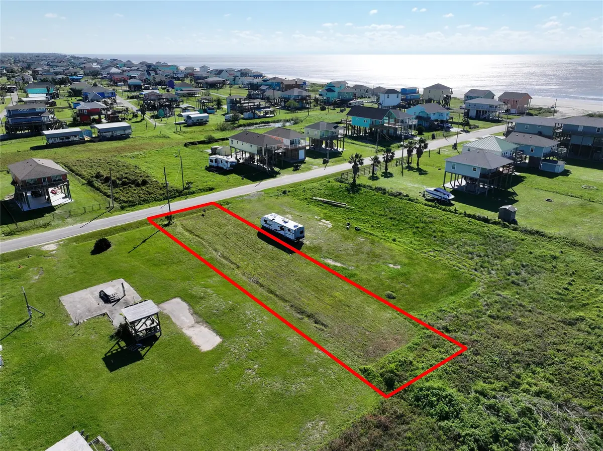 877 S Monkhouse Drive, Crystal Beach, TX 77650 - Image #1