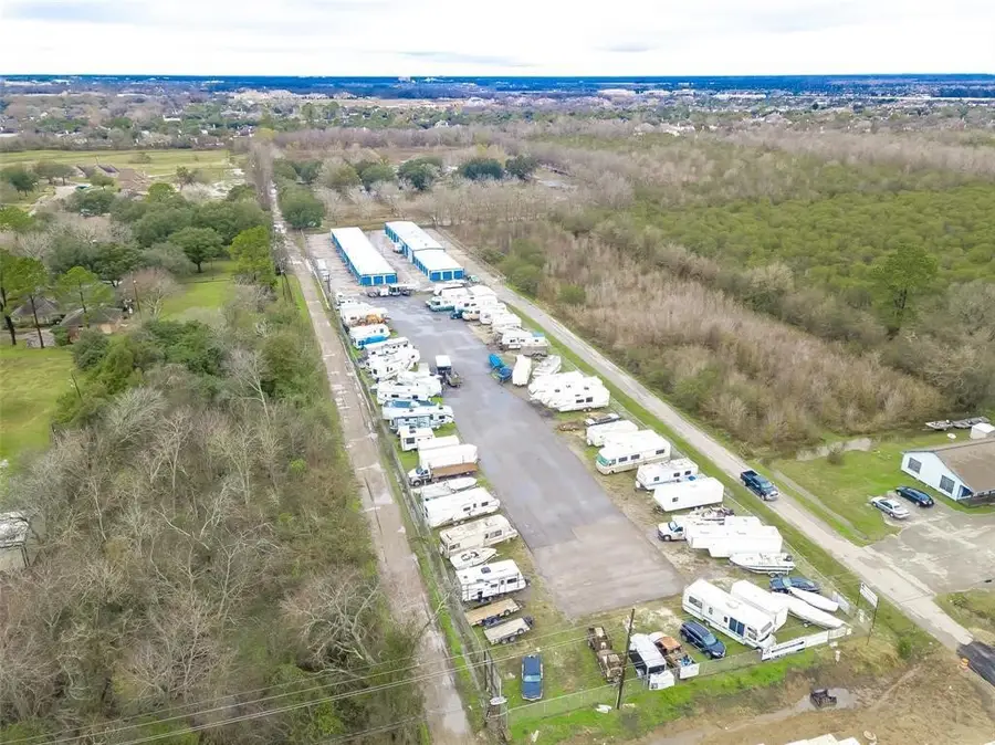 415 Crabb River Road, Richmond, TX 77469 - Image #2