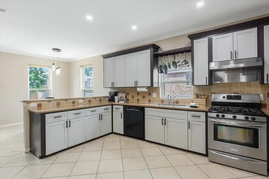 5343 Oak Cove Drive, Houston, TX 77091 - #3