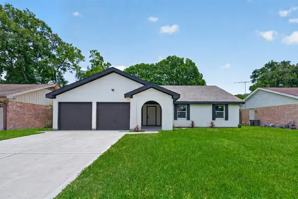 16330 Green Shade Drive, Houston, TX 77090