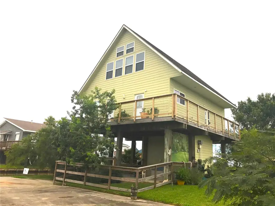 7115 Stingray Street, Hitchcock, TX 77563 - #2