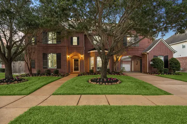 3523 Silvercreek Drive, Manvel, TX 77578