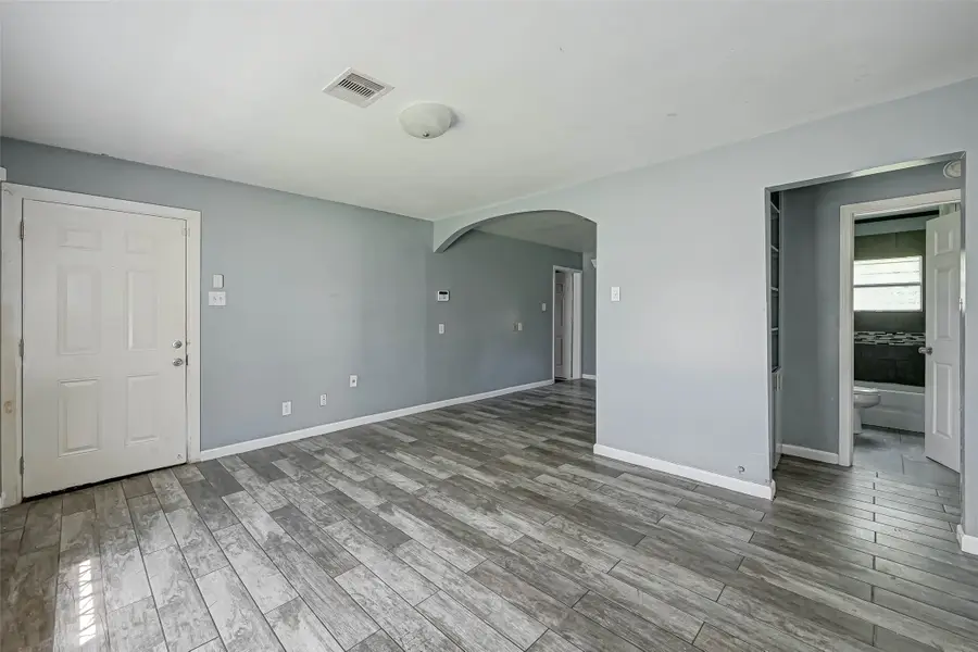 4821 Alvin Street, Houston, TX 77033 - Image #2