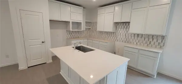 11720 Lazy Oak Creek Drive, Magnolia, TX 77354