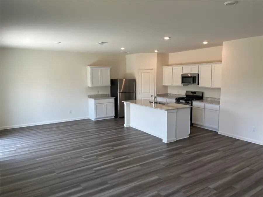 5654 Shelford Birch Drive, Conroe, TX 77303 - #2