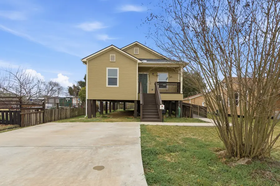 2510 Avenue A, Port Arthur, TX 77642 - #3