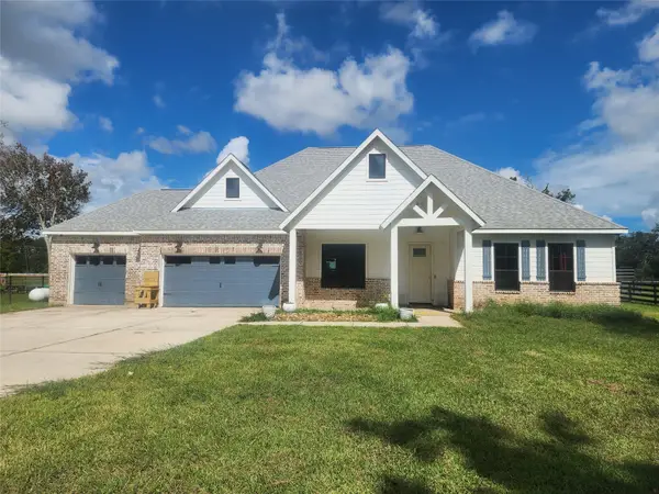 214 Lakeland Circle, Rosharon, TX 77583