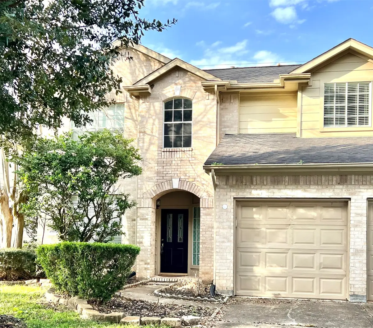 4911 Knights Branch Drive, Sugar Land, TX 77479 - #1