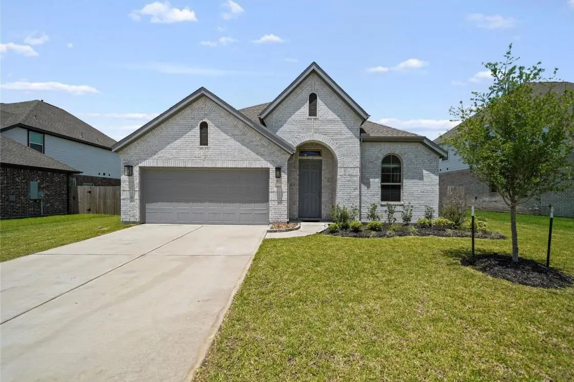5811 Dublin Lane, Pearland, TX 77581 - #1
