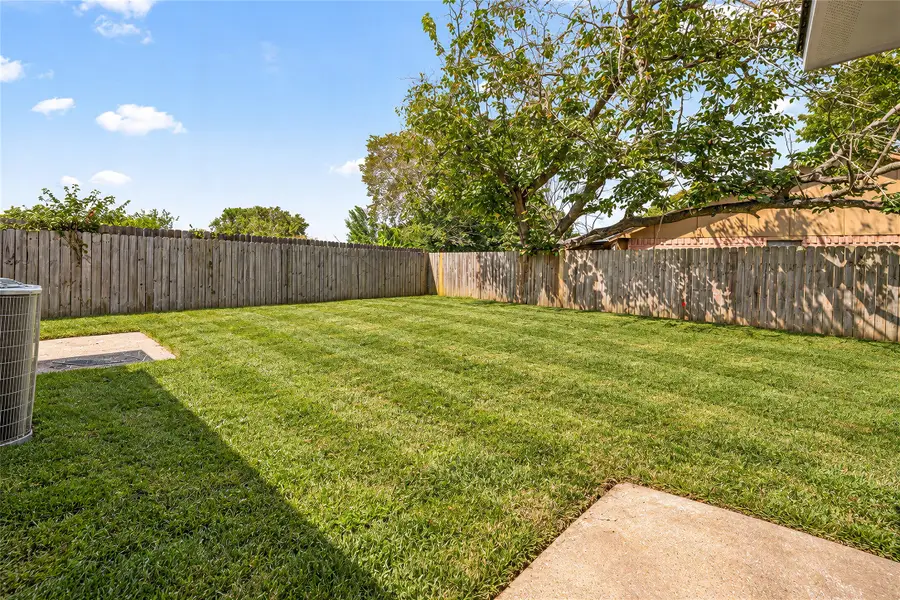 6614 Villarreal Drive, Stafford Missouri City, TX 77489 - #2