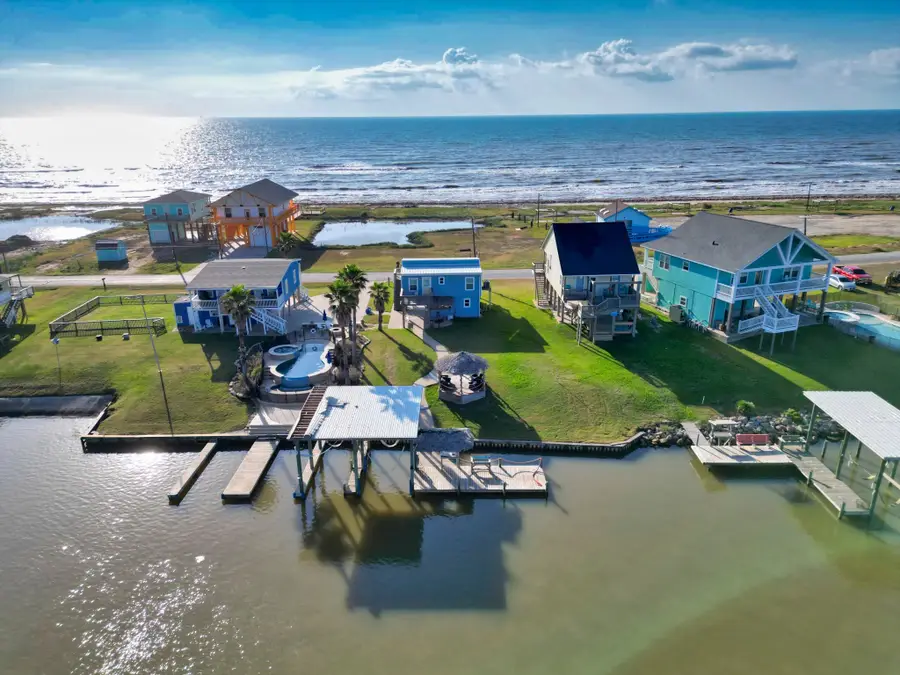 179 County Road 230, Sargent, TX 77414 - Image #3