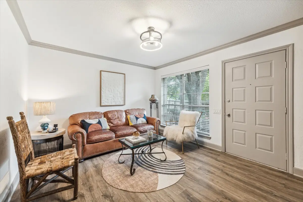 1880 White Oak Drive Drive #129, Houston, TX 77009 - Image #1
