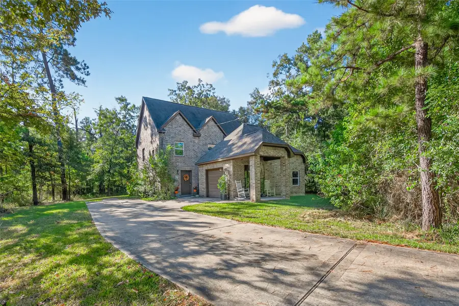 10940 Longleaf Drive, Conroe, TX 77385 - Image #3