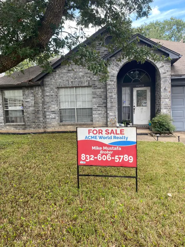 16510 Tranquil Dr Drive, Sugar Land, TX 77498