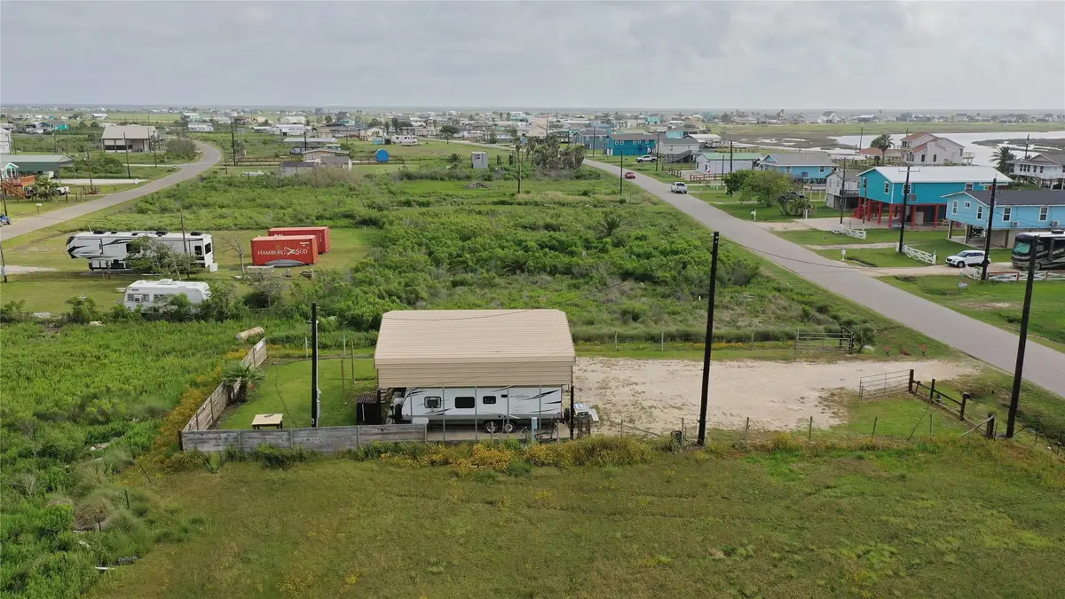 876 County Road 201, Sargent, TX 77414 - Image #1