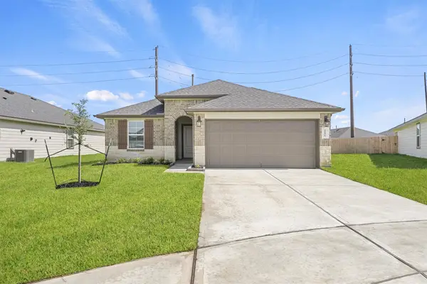 1106 Rayburn Drive, Rosharon, TX 77583