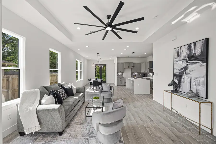 316 E Oakdale Street, Dayton, TX 77535 - Image #3