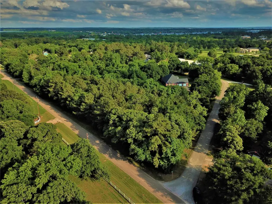 8 Dairyland, Willis, TX 77318 - #3