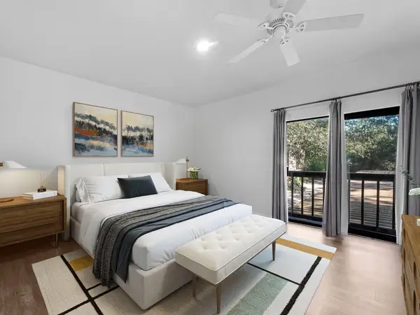 11711 Memorial Drive #570, Houston, TX 77024