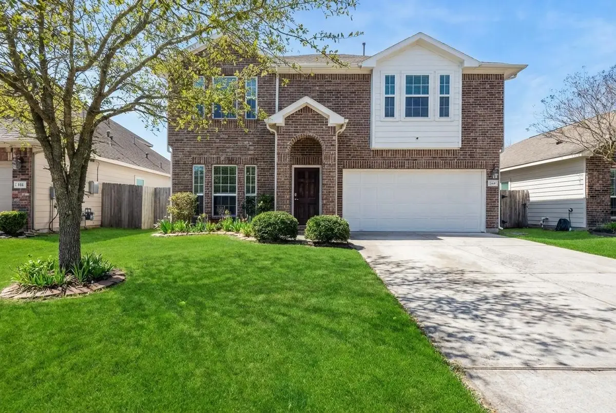 512 Forest Village Circle, La Marque, TX 77568 - #1