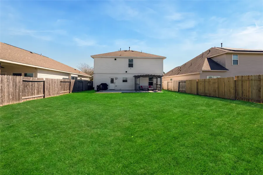 512 Forest Village Circle, La Marque, TX 77568 - #3