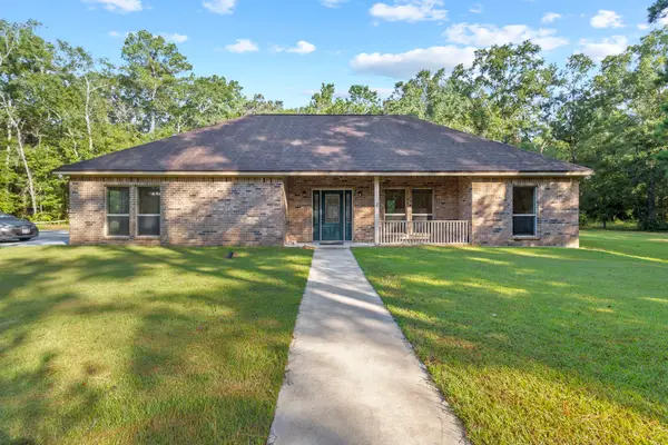 620 Easterwood Street, Vidor, TX 77662