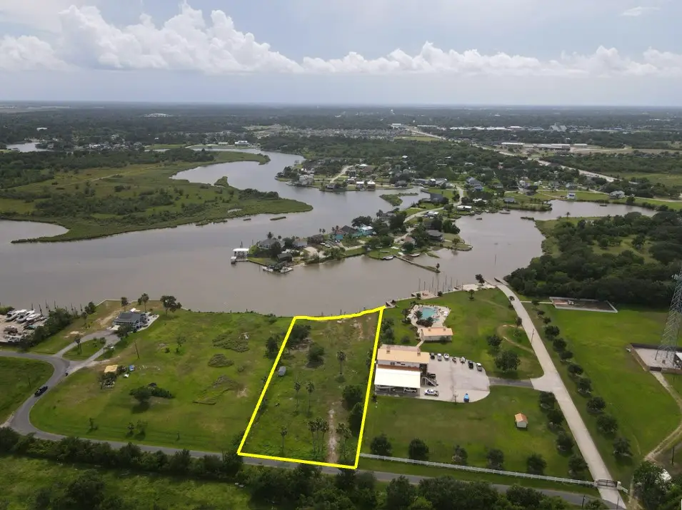 11501 Wincrest, Dickinson, TX 77539 - #1