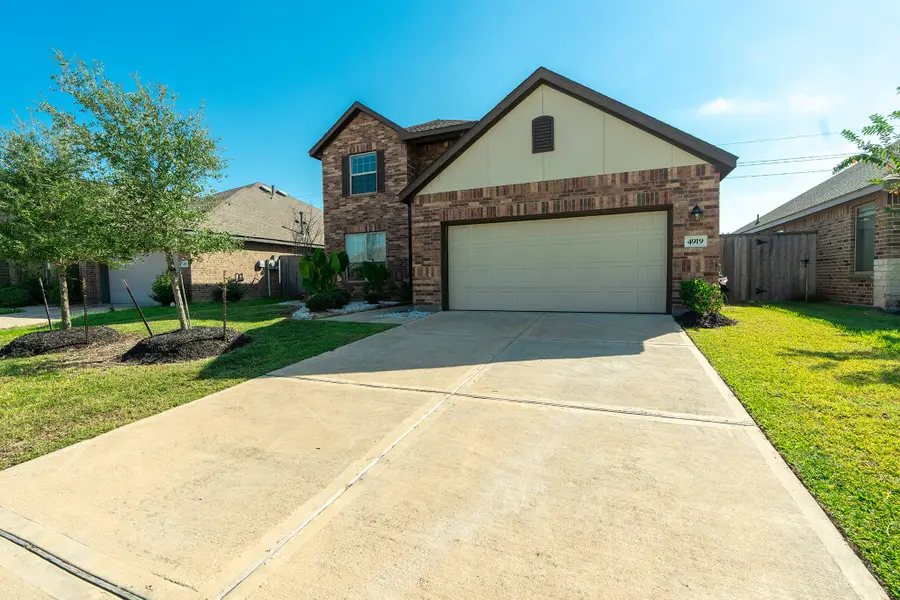 4919 Lenox Grove Lane, Fresno, TX 77583 - #2