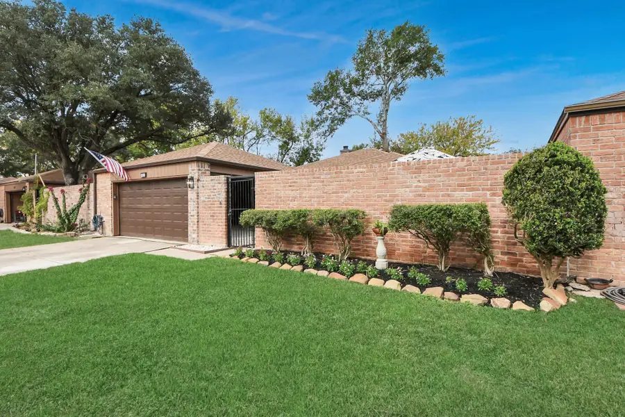 6838 Bullinger Drive, Spring, TX 77379 - Image #2