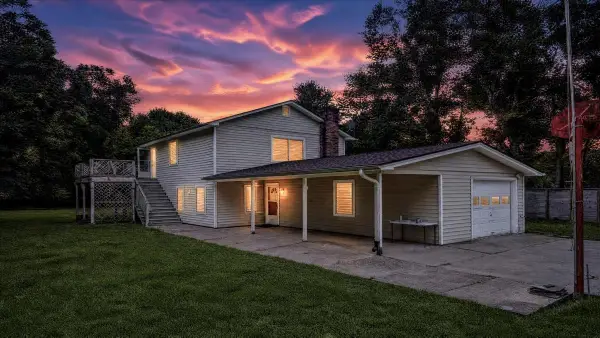 14513 Pine Street, Santa Fe, TX 77517