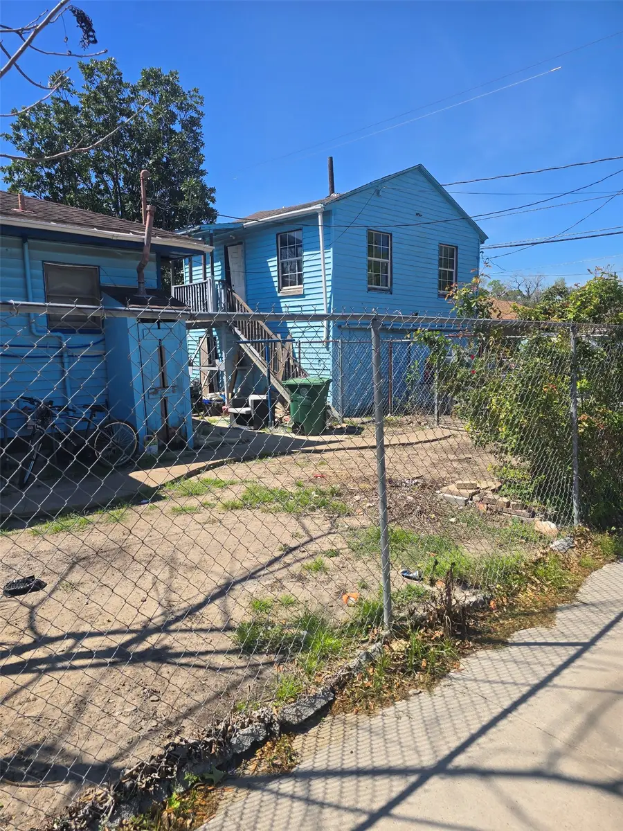 302 S 72nd Street, Houston, TX 77011 - #3