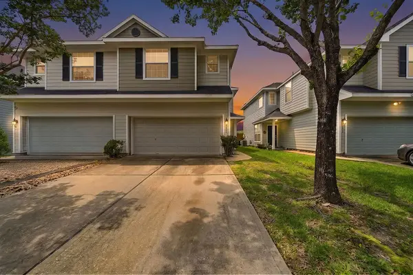 8922 Elm Drake, Humble, TX 77338