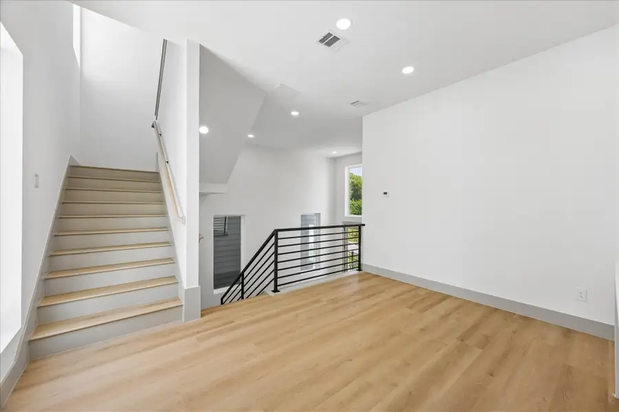 2953 Delafield Street, Houston, TX 77023 - #3