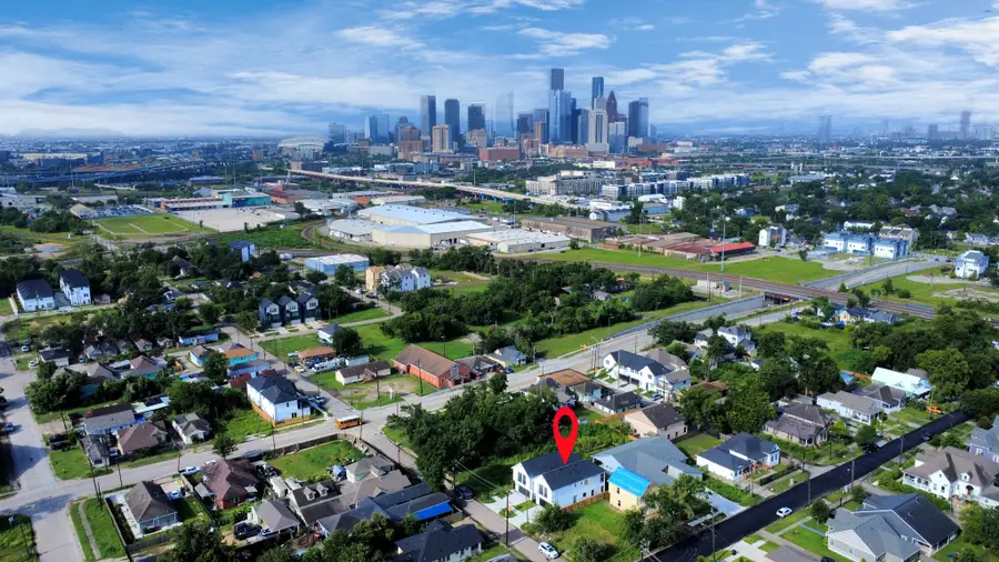 1917 West Street, Houston, TX 77026 - Image #2