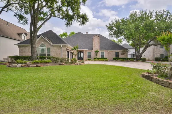 7815 Lake Mist Court, Houston, TX 77346