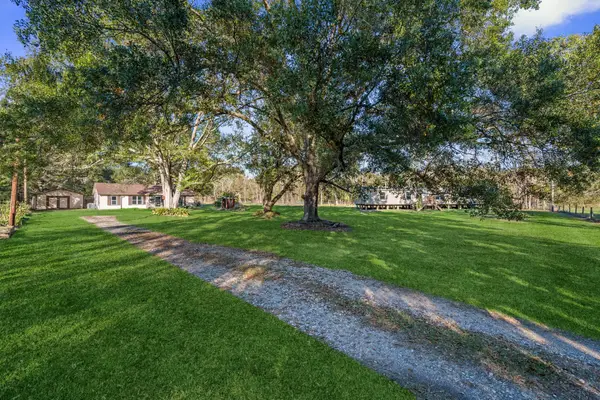 2415 Fm 2797, Kenefick, TX 77535