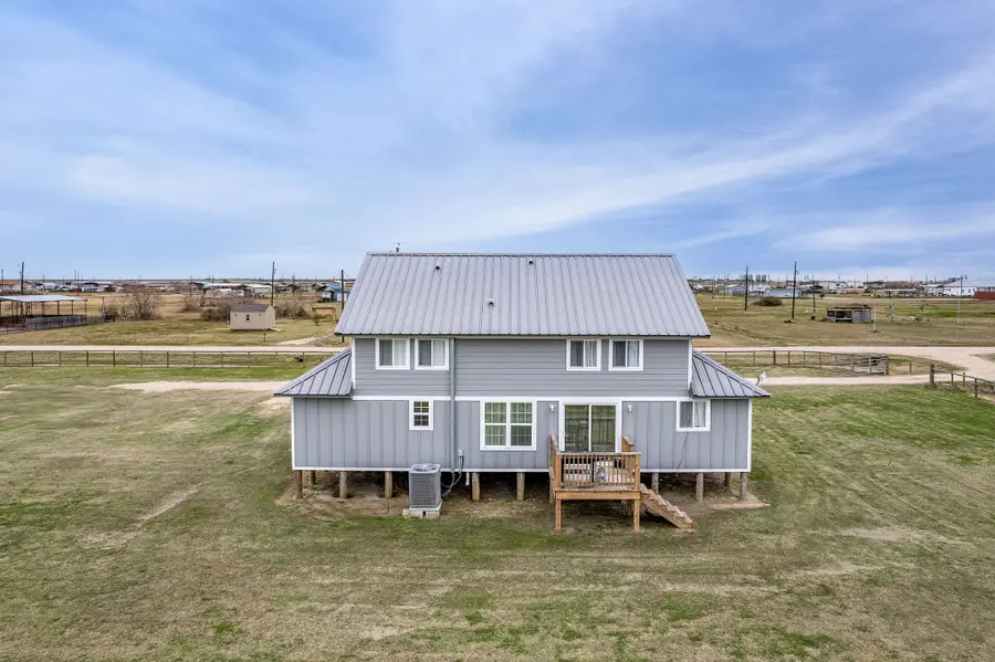 165 Sea Urchin Lane, Palacios, TX 77465 - Image #2