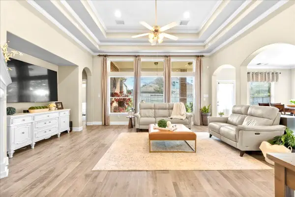 2500 Rockygate Lane, Friendswood, TX 77546