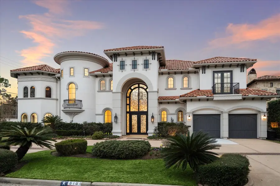 5101 Huckleberry Circle, Houston, TX 77056 - Image #3