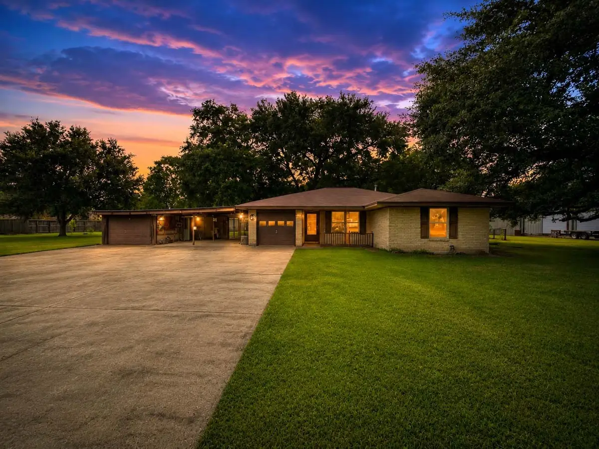 12711 Britt Road, Pearland, TX 77581 - #1
