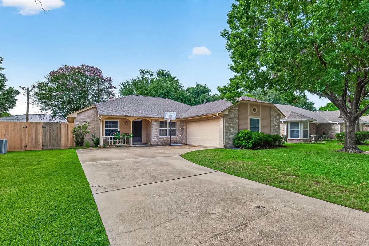 15343 Meadow Village Dr Drive, Houston, TX 77095 - #1