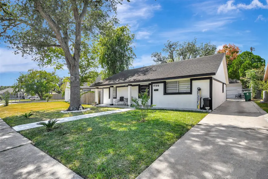 8314 Albacore Drive, Houston, TX 77074 - Image #3