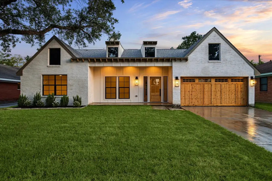 6227 Grovewood Lane, Houston, TX 77008 - Image #2