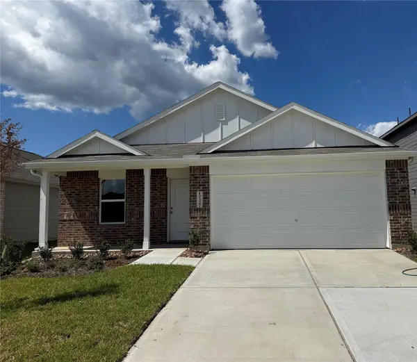 26803 Rosebay Woods Drive, Katy, TX 77493