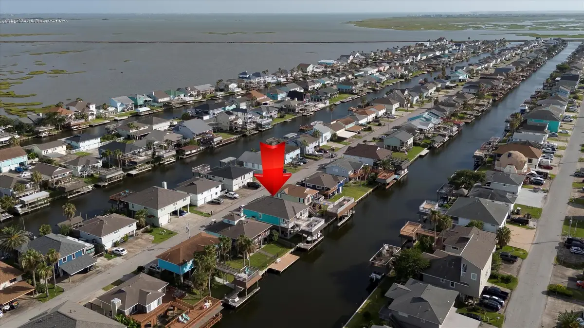 1003 Redfish Street, Bayou Vista, TX 77563 - Image #1