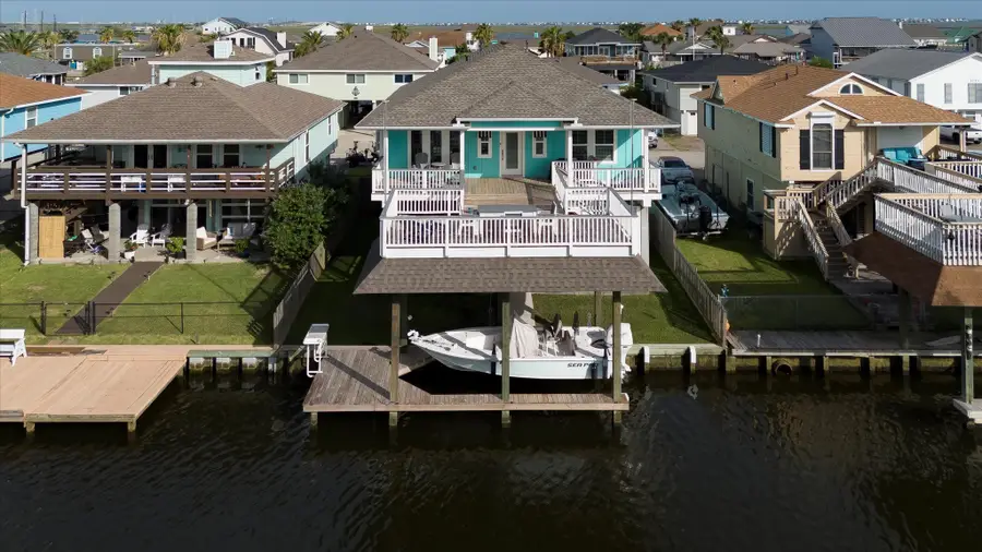 1003 Redfish Street, Bayou Vista, TX 77563 - Image #2