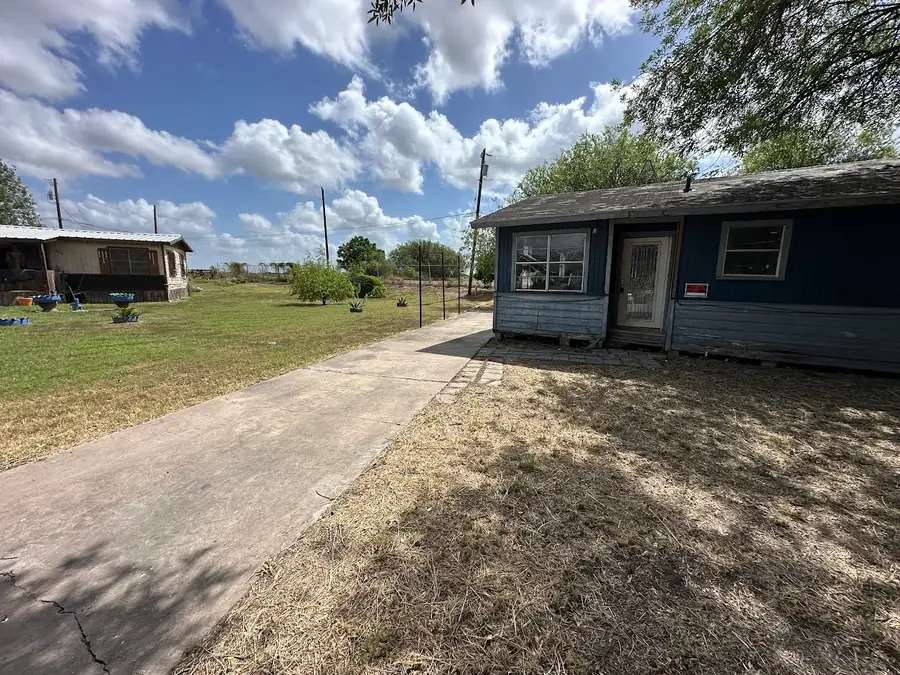 241 E Melton Park Drive, Mercedes, TX 78570 - Image #2