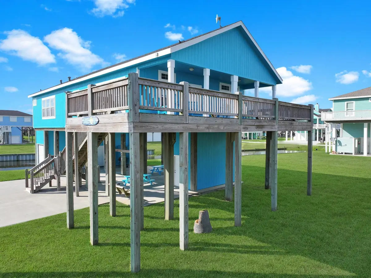 936 Surf Road, Crystal Beach, TX 77650 - #1