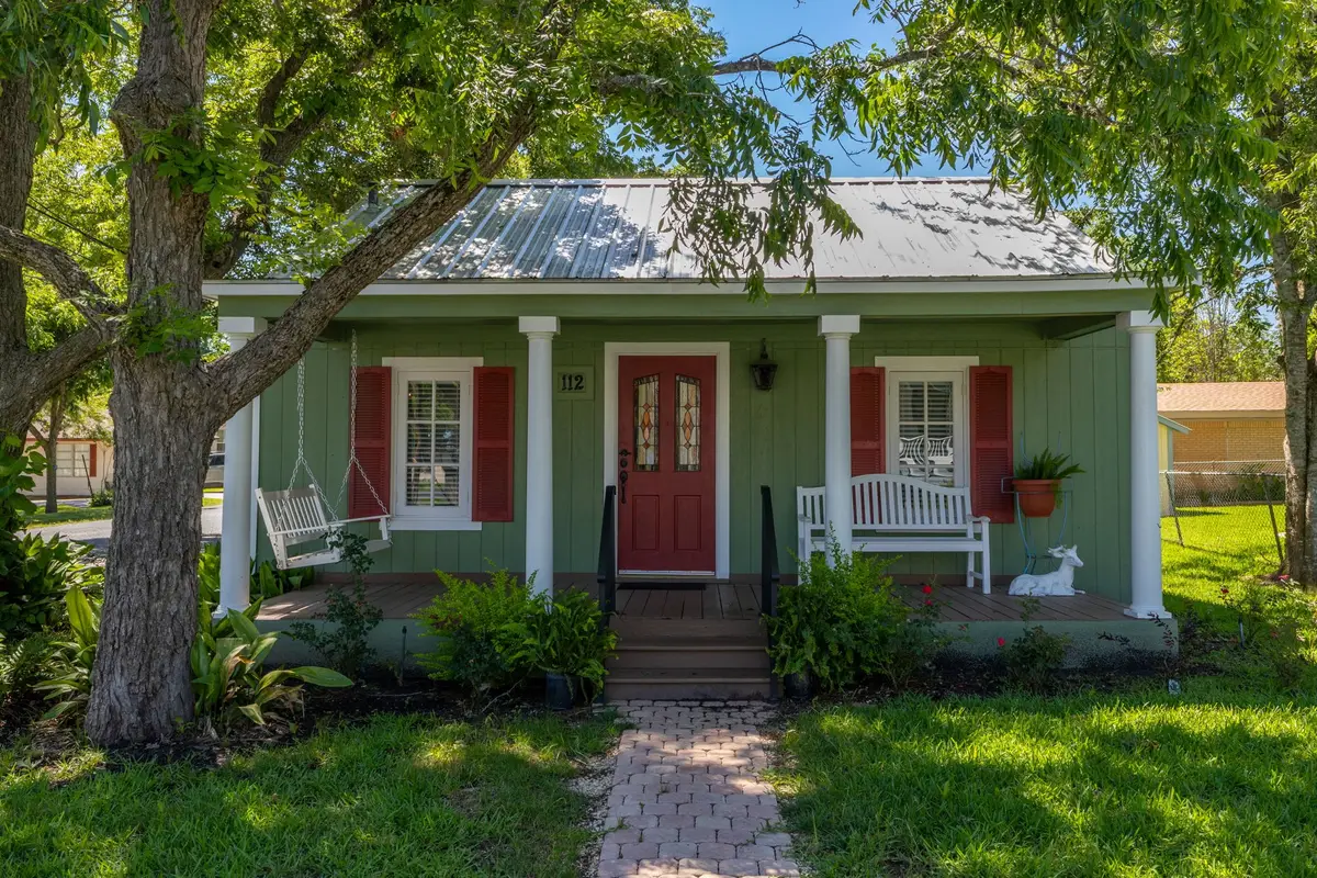 112 E Market Street, Fayetteville, TX 78940 - #1