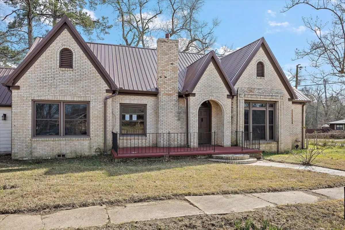 370 Austin Street, Timpson, TX 75975 - Image #1